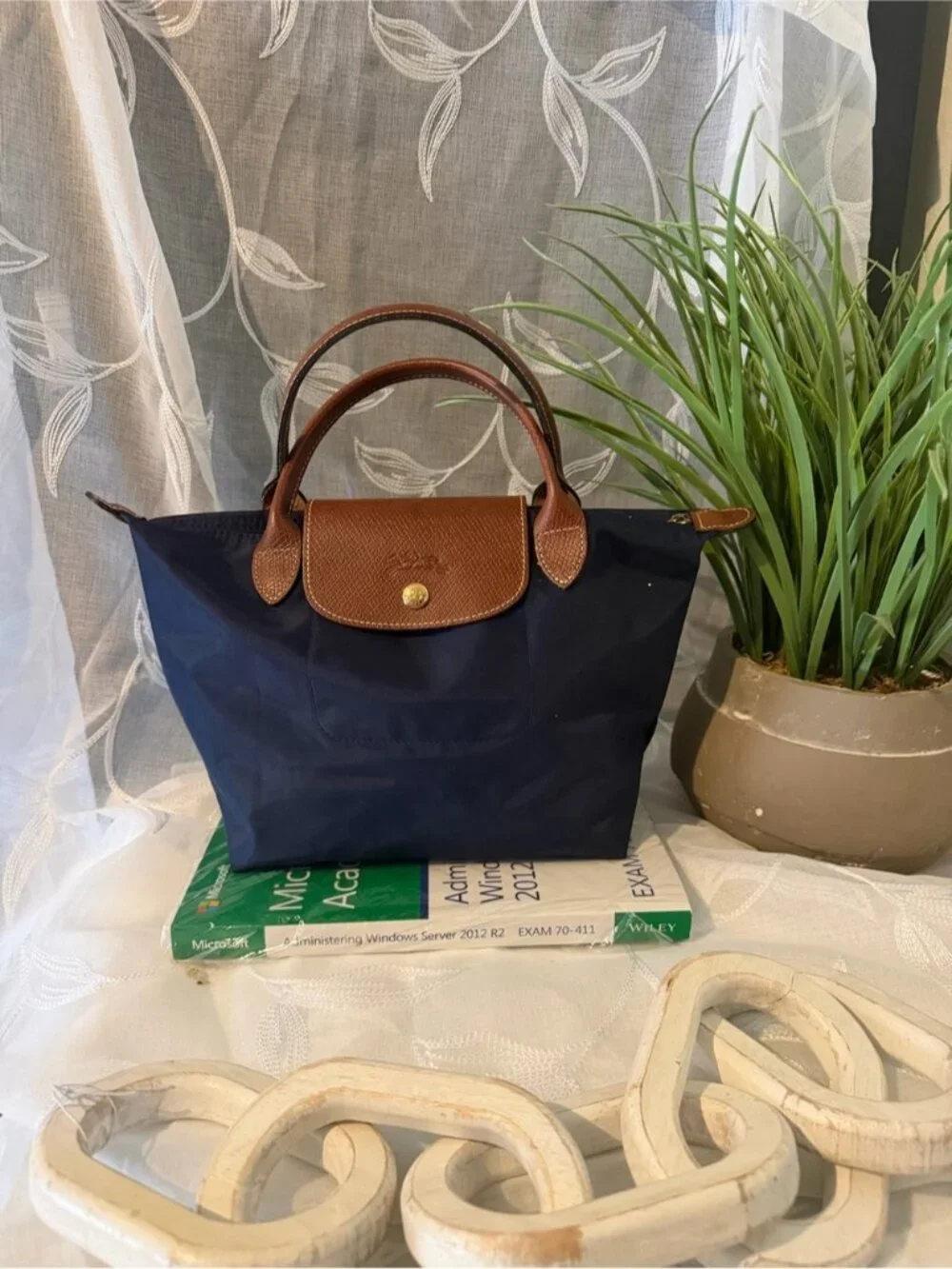 Longchamp compact tote